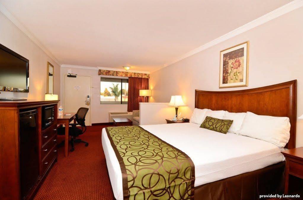 Chula Vista Inn Buitenkant foto
